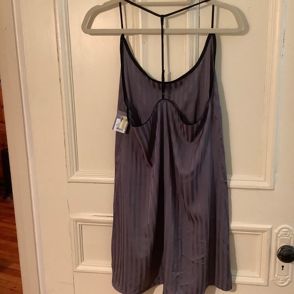 Auden Sleepwear Nightie Gray Striped M NWT - Picture 2 of 3